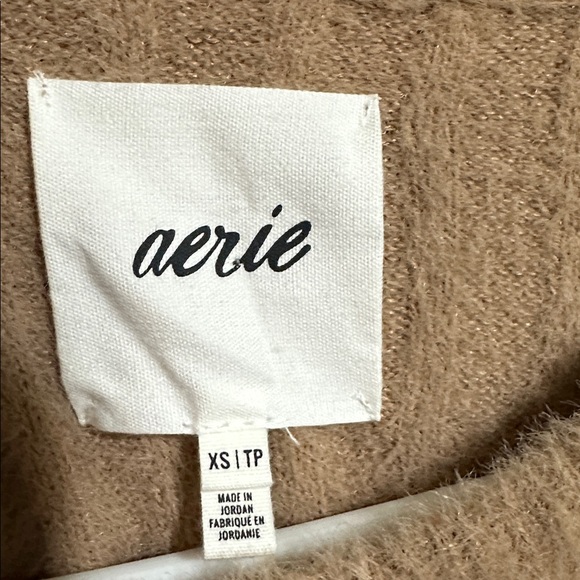 Aerie Buttercream Tan Sweater - XS - Picture 2 of 6